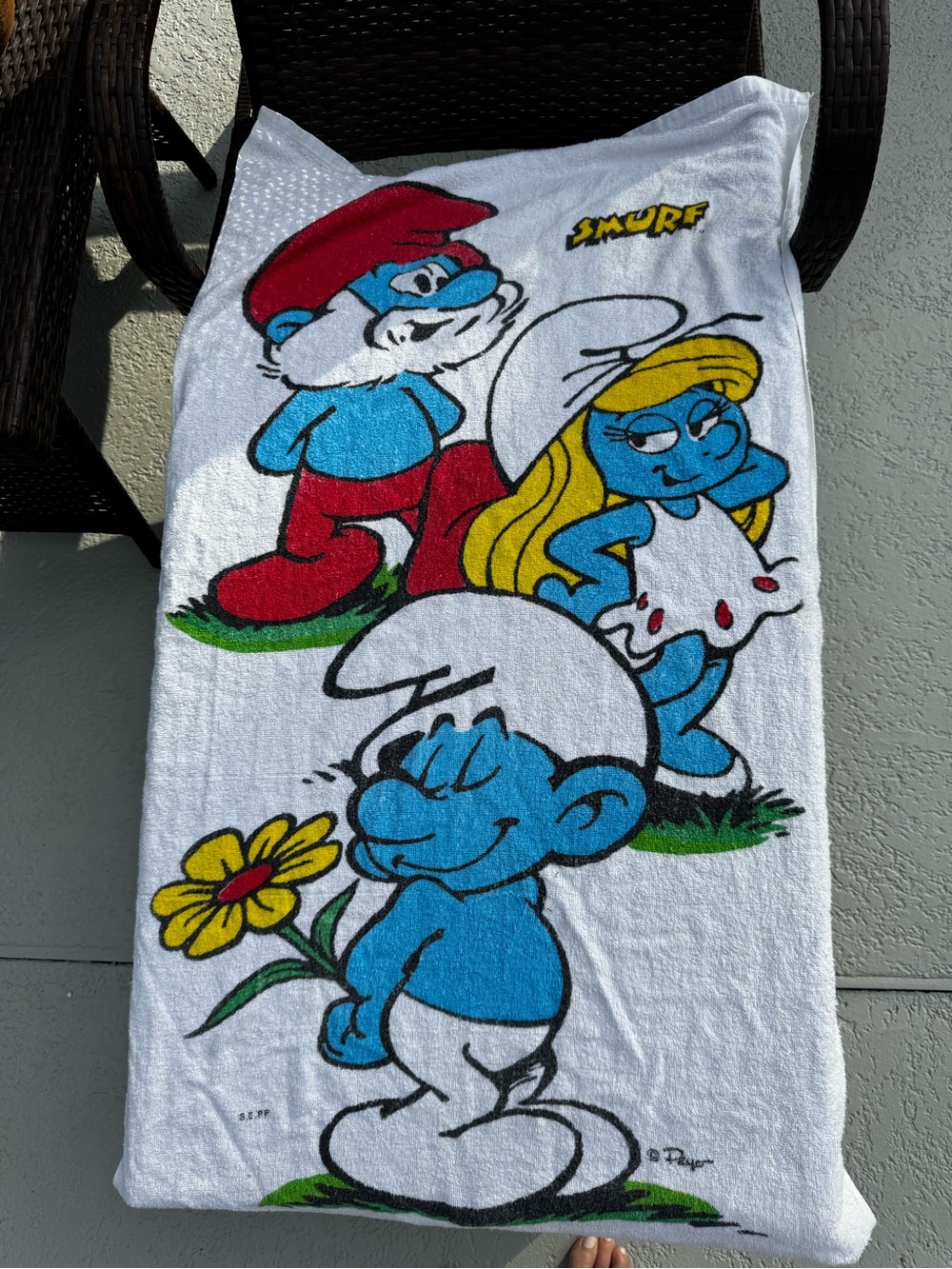 💙 Vintage Smurfs Peyo Full Size Beach Towel Papa Smurf Smurfette Retro